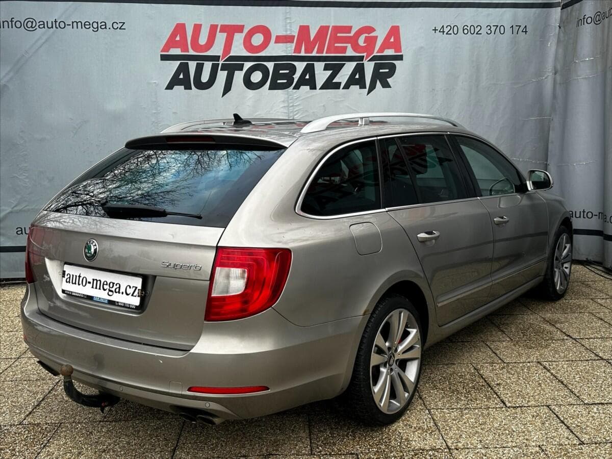 2010 Škoda SUPERB - 6