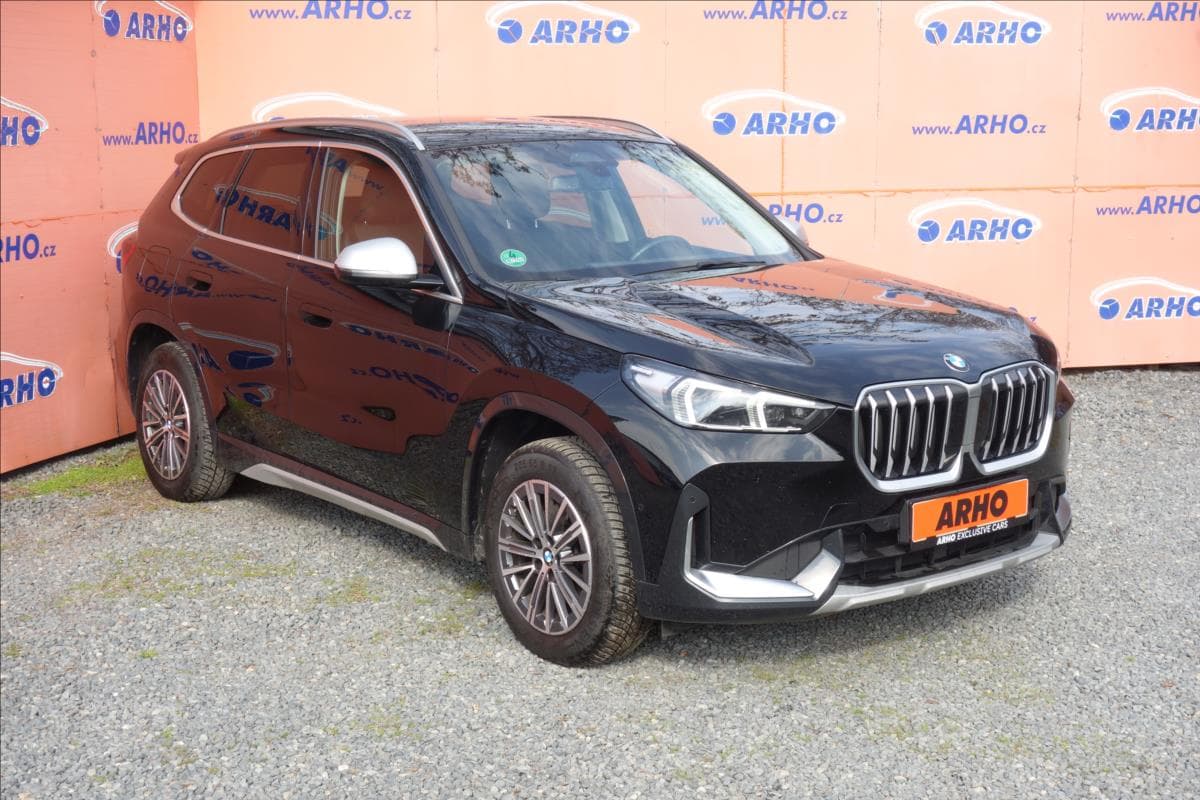 2022 BMW X1