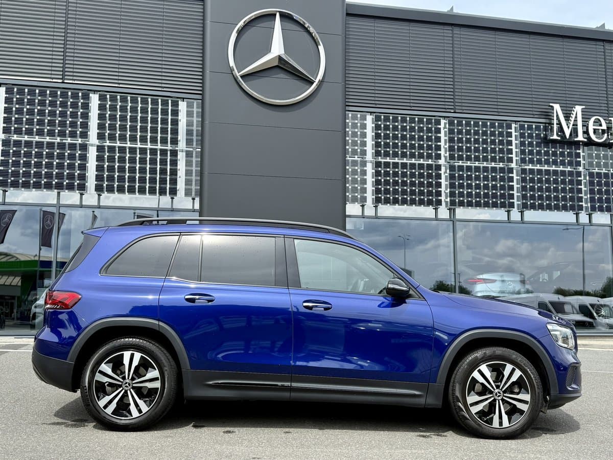 Mercedes-Benz Glb - 10