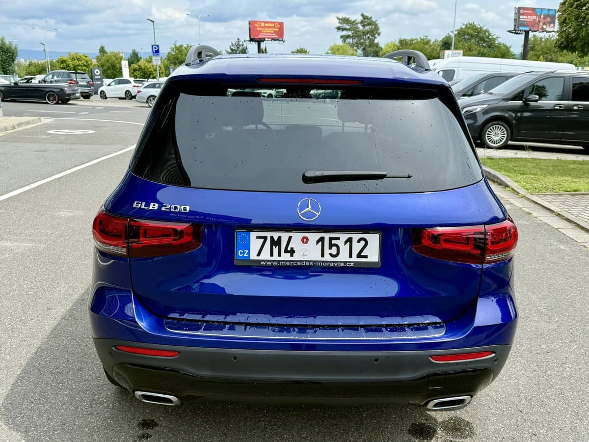 Mercedes-Benz Glb - 8