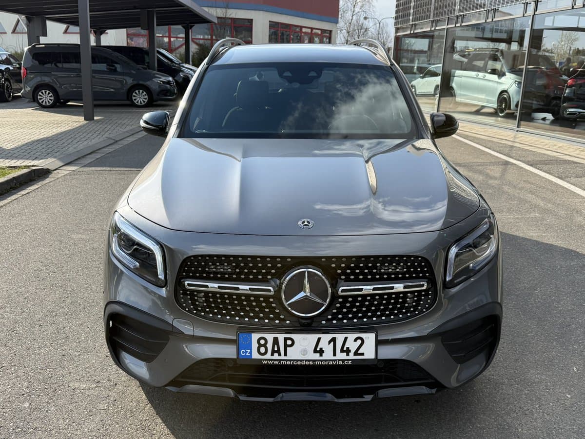 Mercedes-Benz GLB - 3