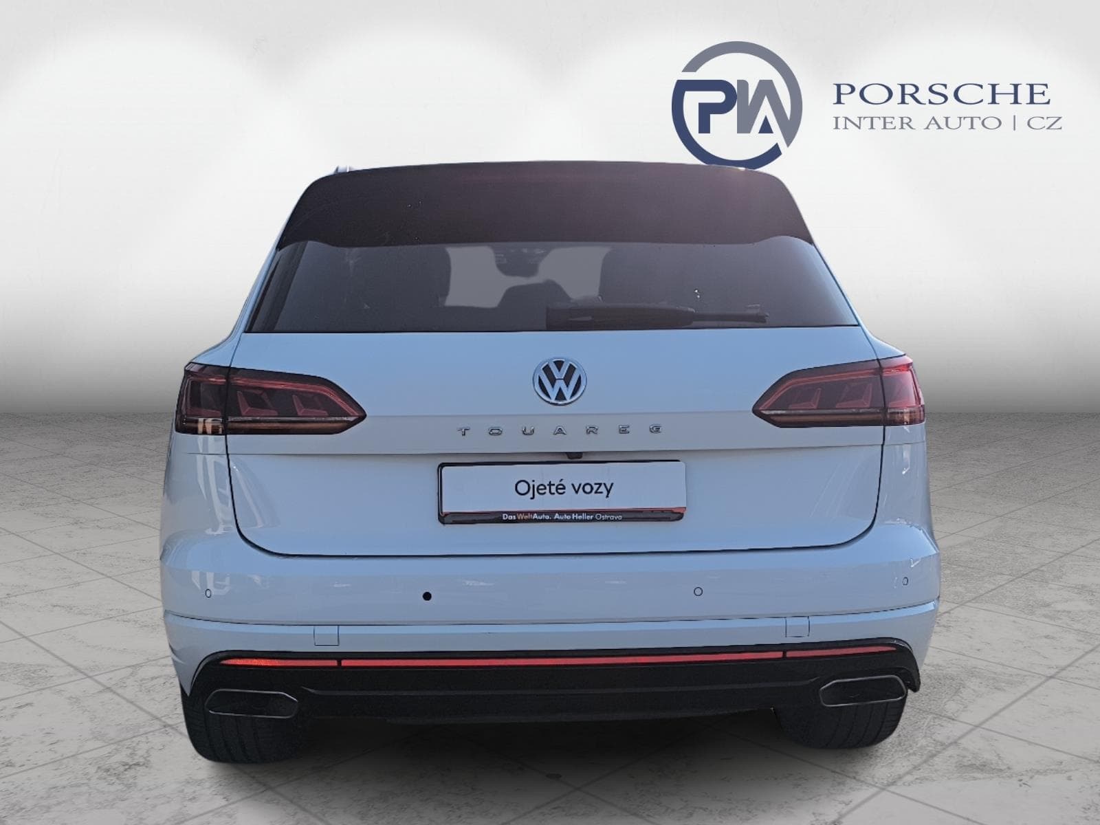 2020 Volkswagen Touareg - 19