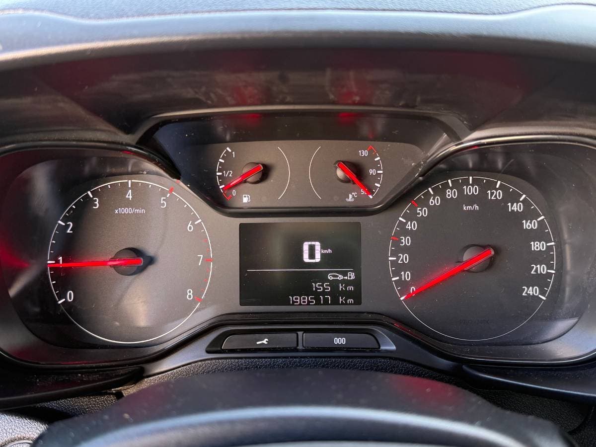 Opel COMBO - 10
