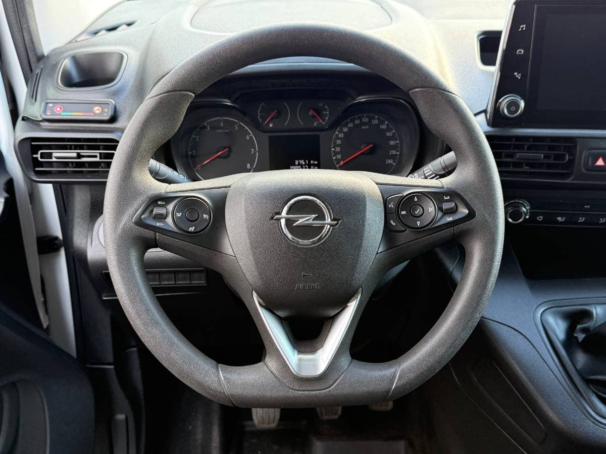 Opel COMBO - 9