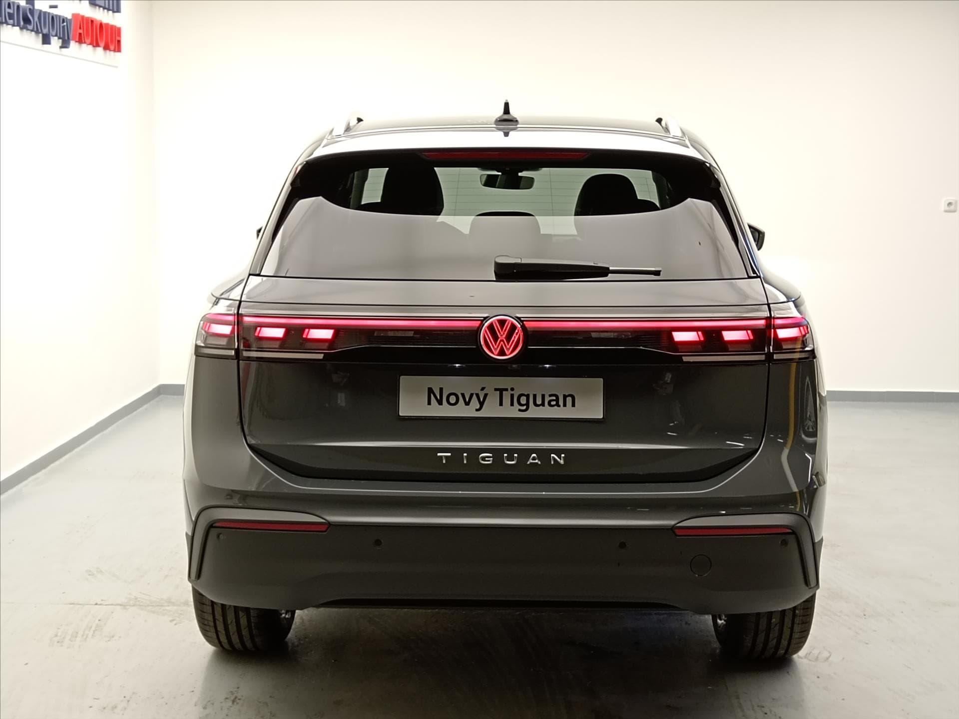 Volkswagen TIGUAN - 5