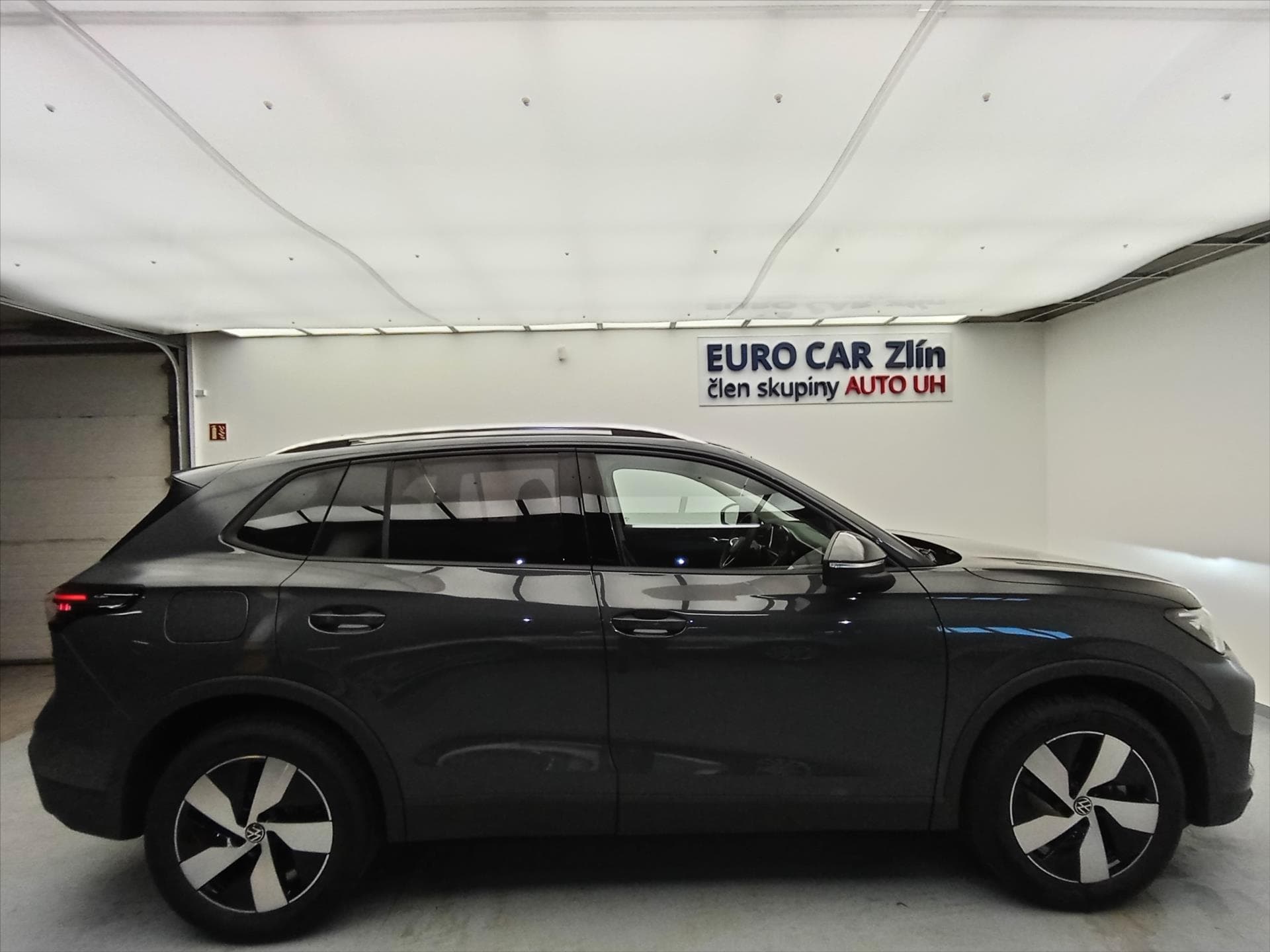Volkswagen TIGUAN - 7