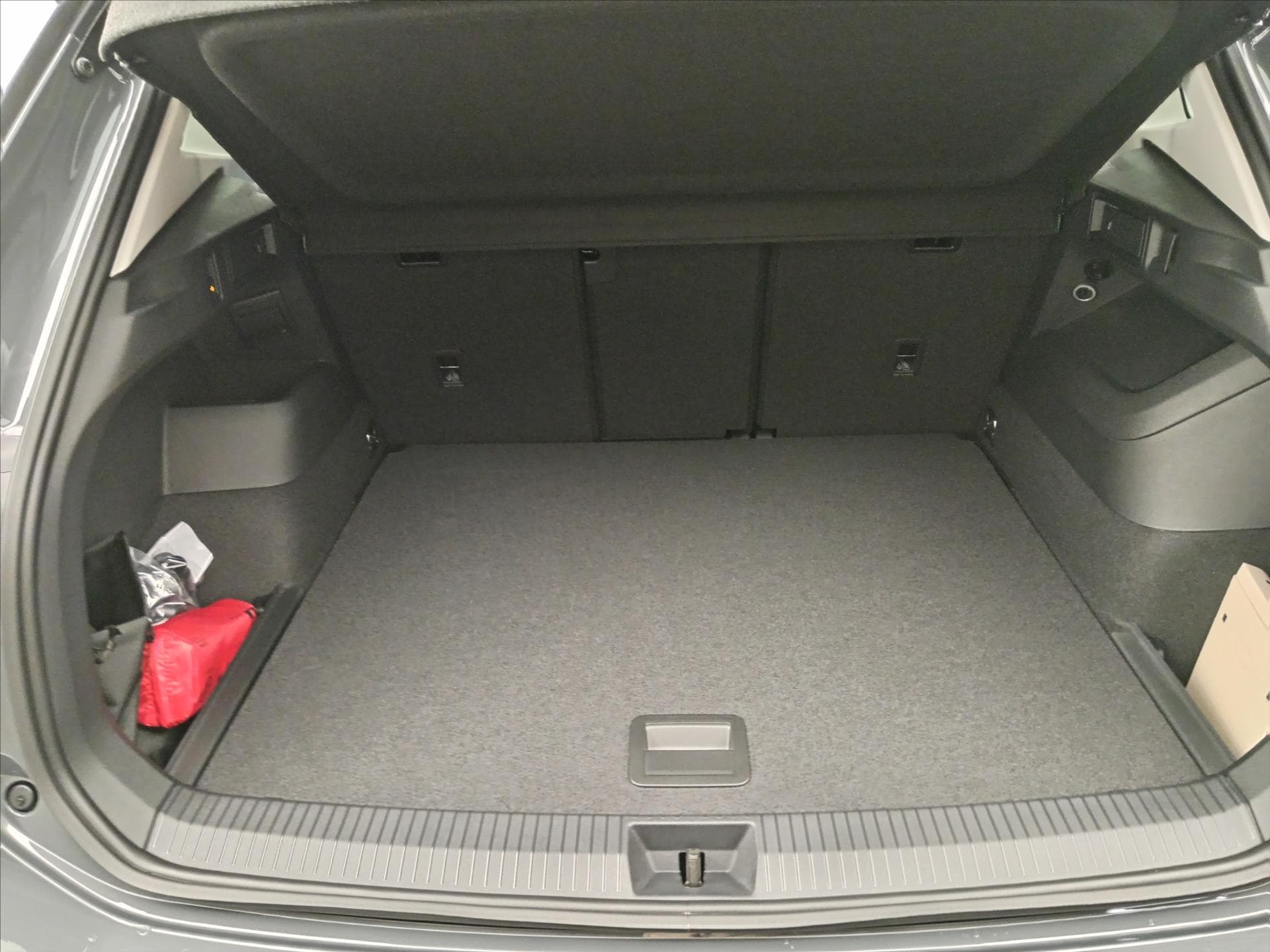Volkswagen TIGUAN - 12