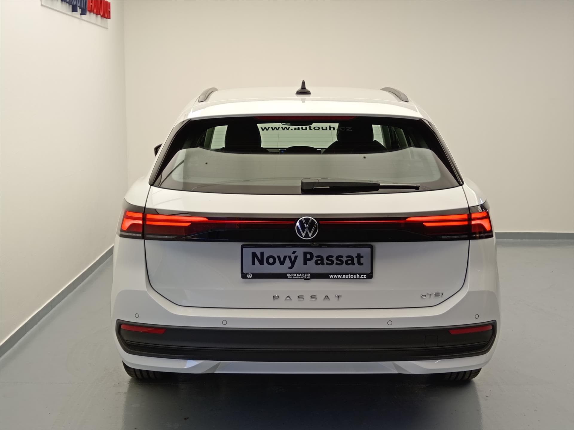 Volkswagen PASSAT - 5