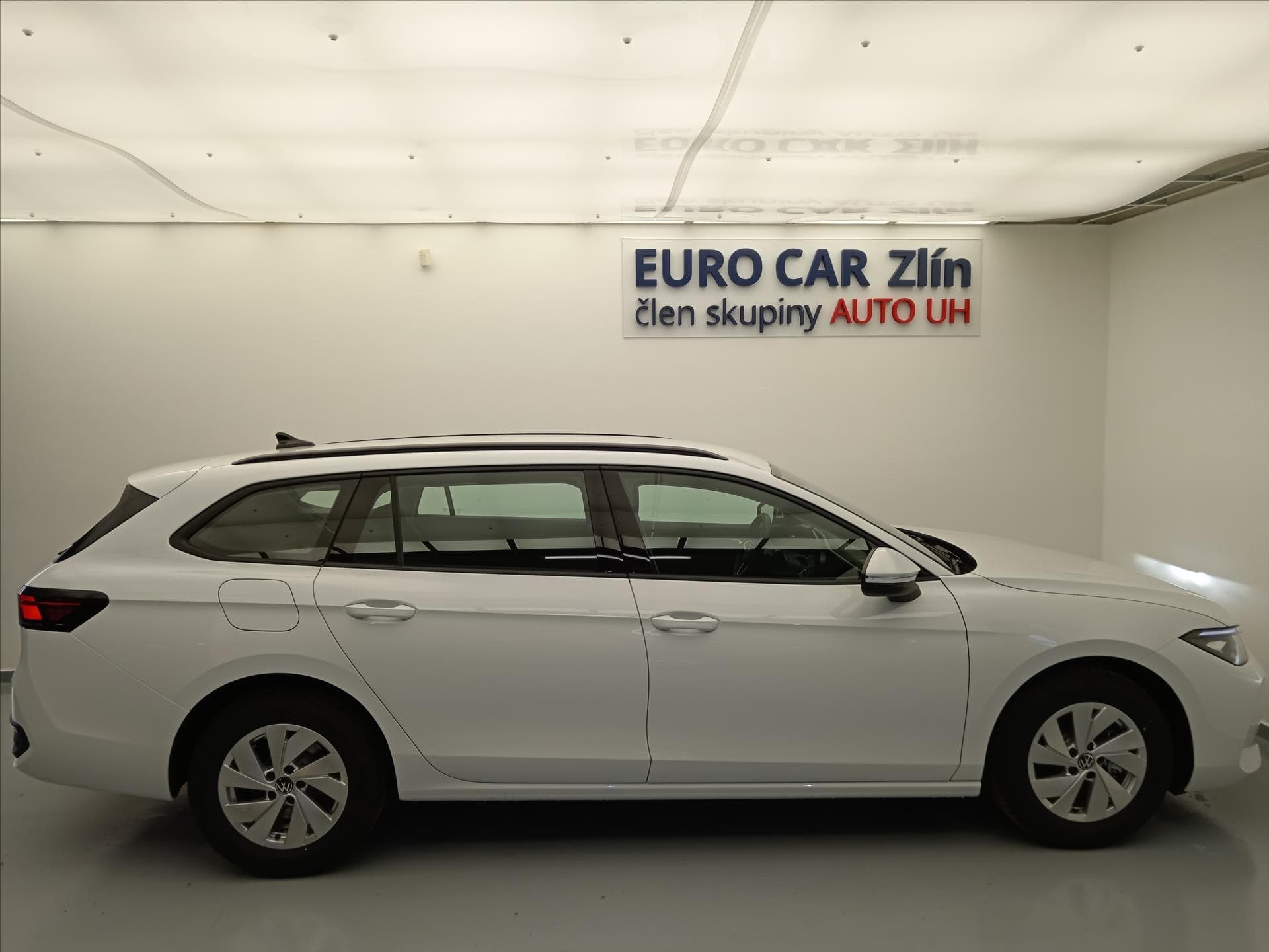Volkswagen PASSAT - 7