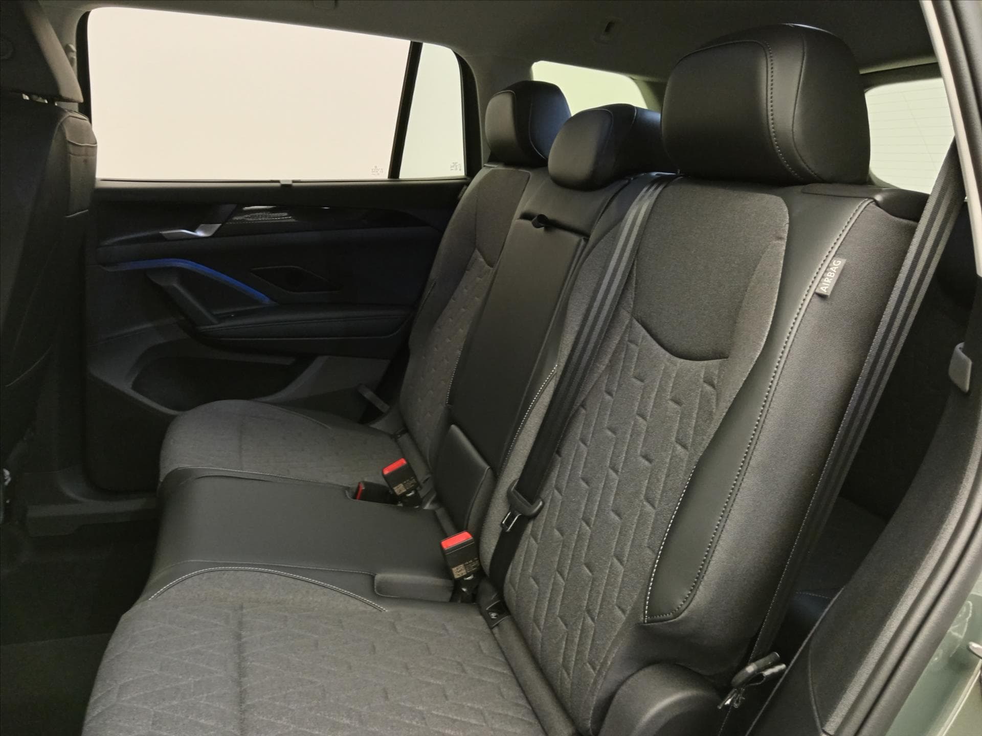 Volkswagen TAYRON - 11