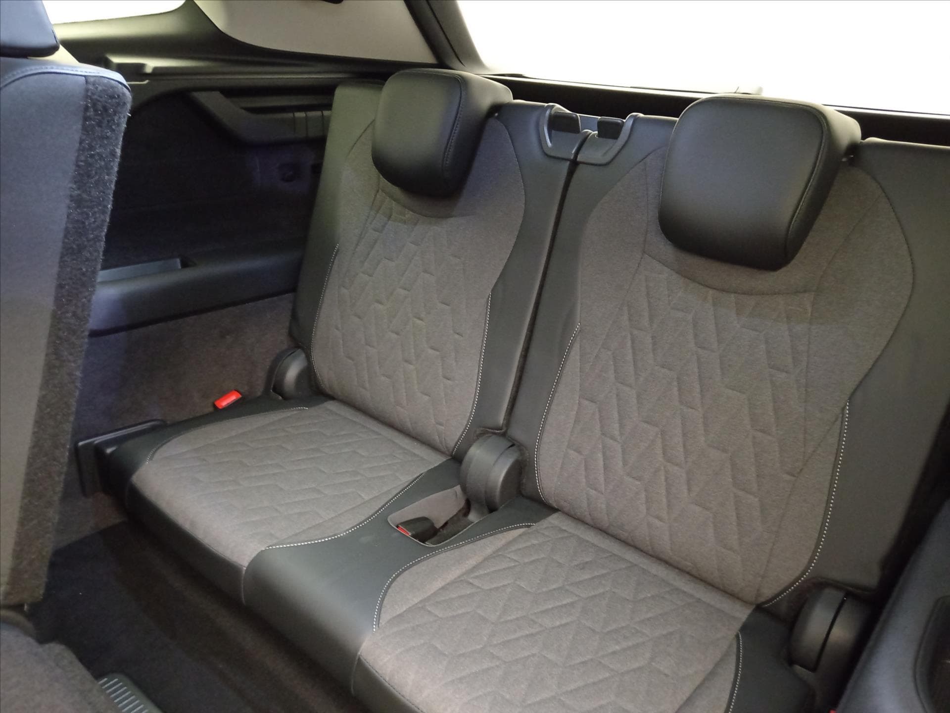 Volkswagen TAYRON - 12