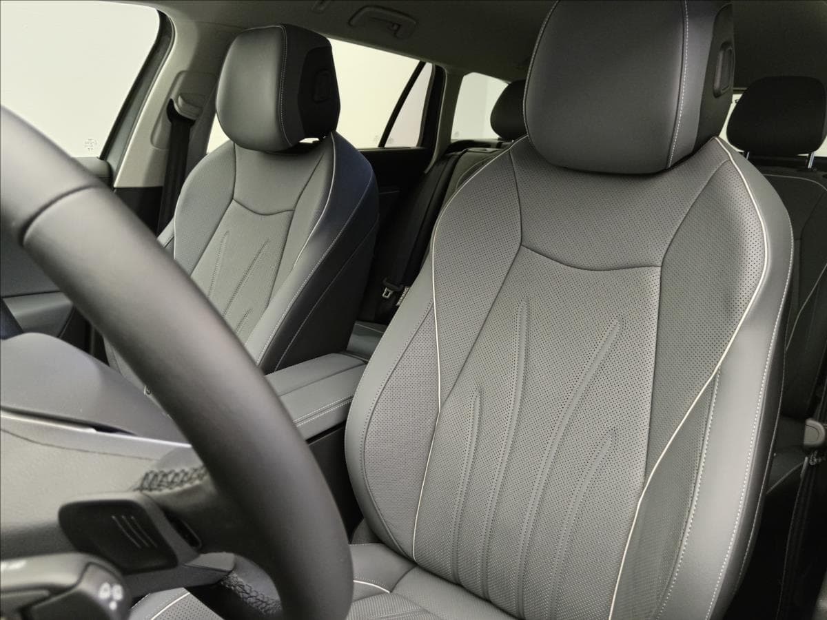2024 Volkswagen PASSAT - 10