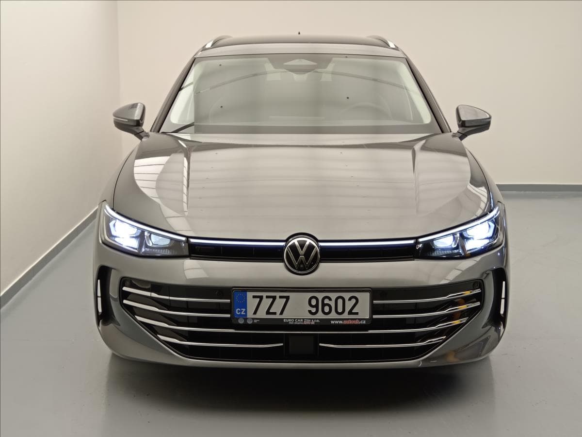 2024 Volkswagen PASSAT - 2