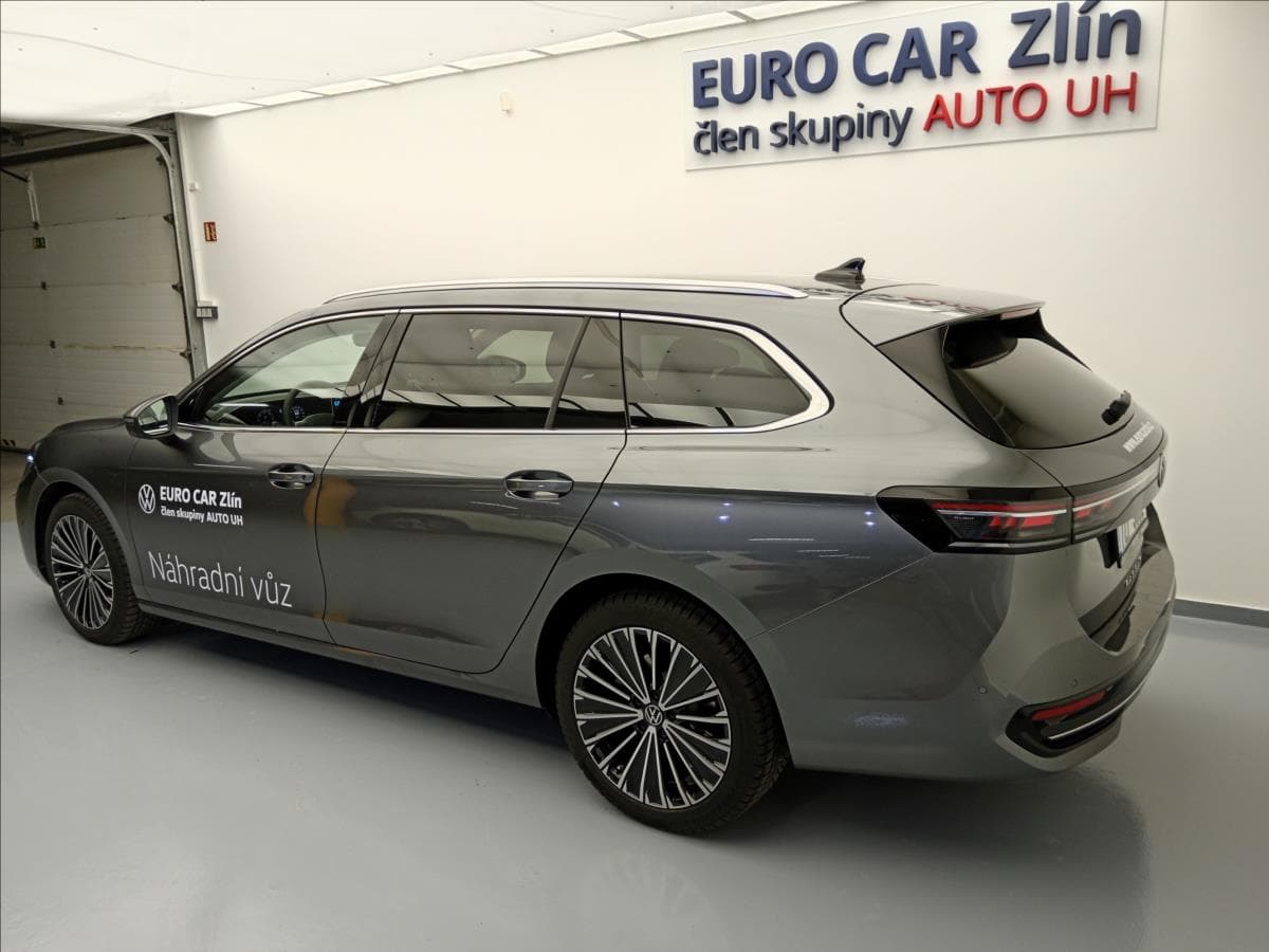 2024 Volkswagen PASSAT - 4