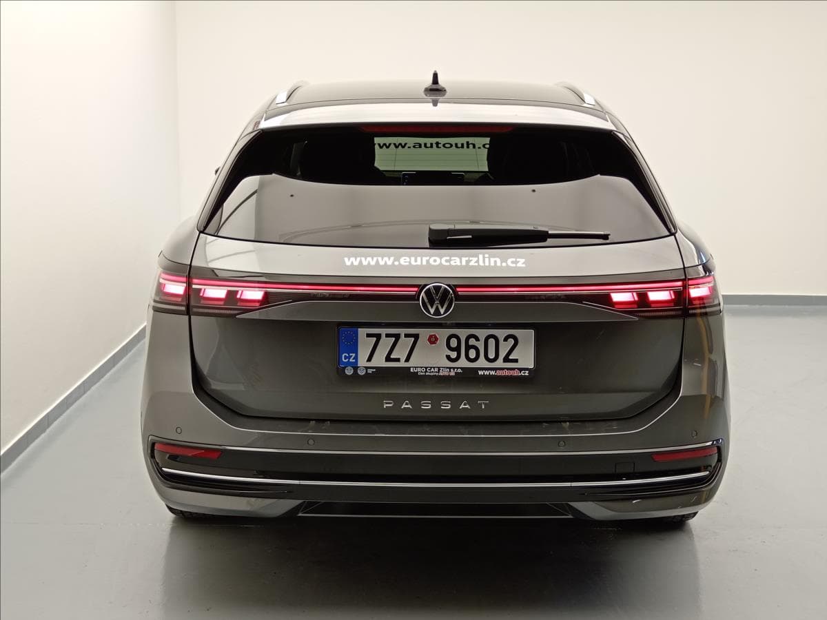 2024 Volkswagen PASSAT - 5