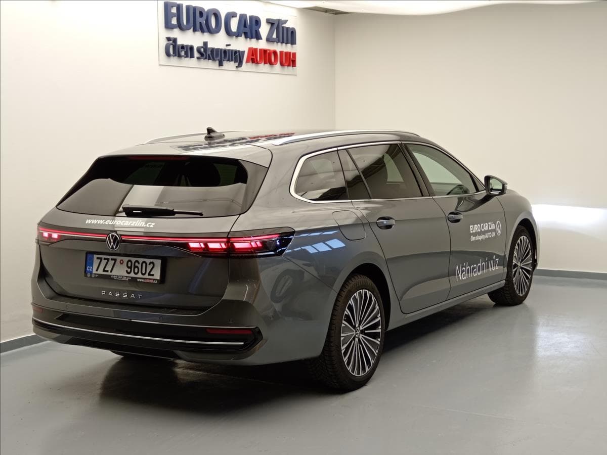 2024 Volkswagen PASSAT - 6