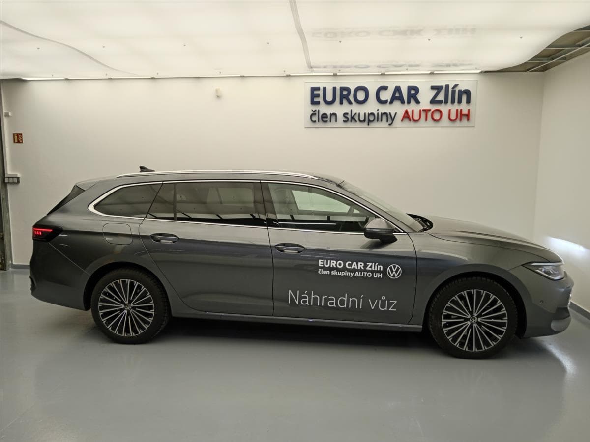 2024 Volkswagen PASSAT - 7