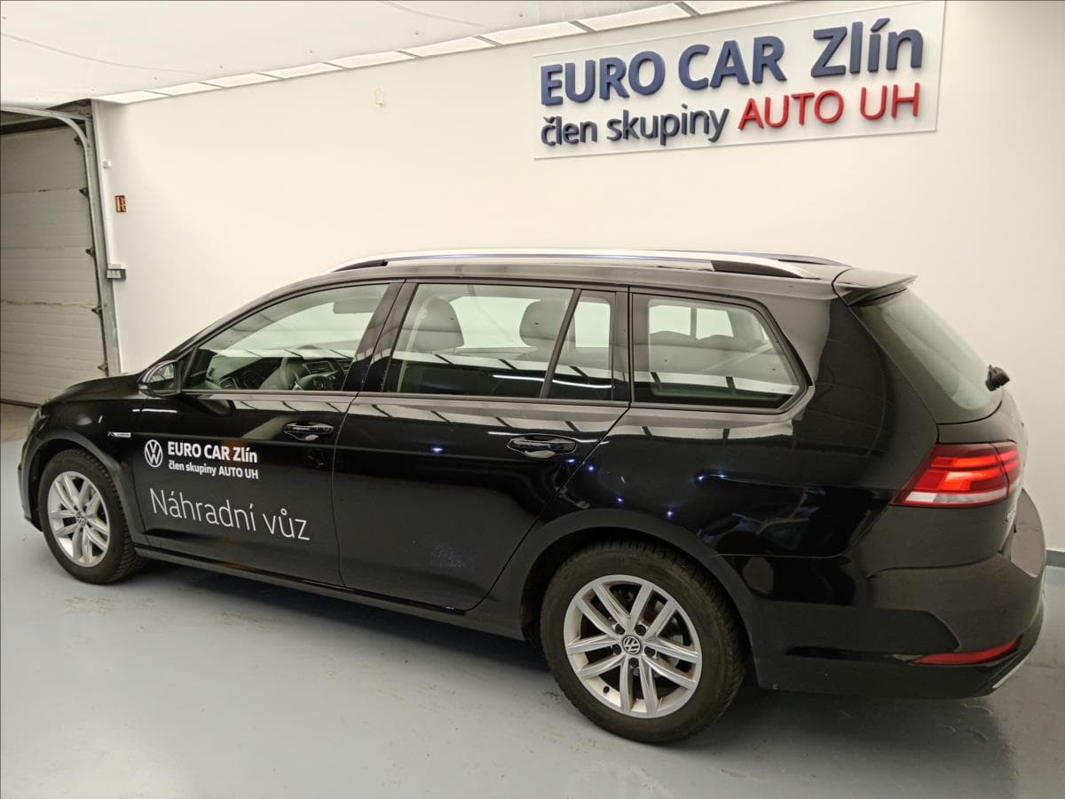 2019 Volkswagen Golf - 4