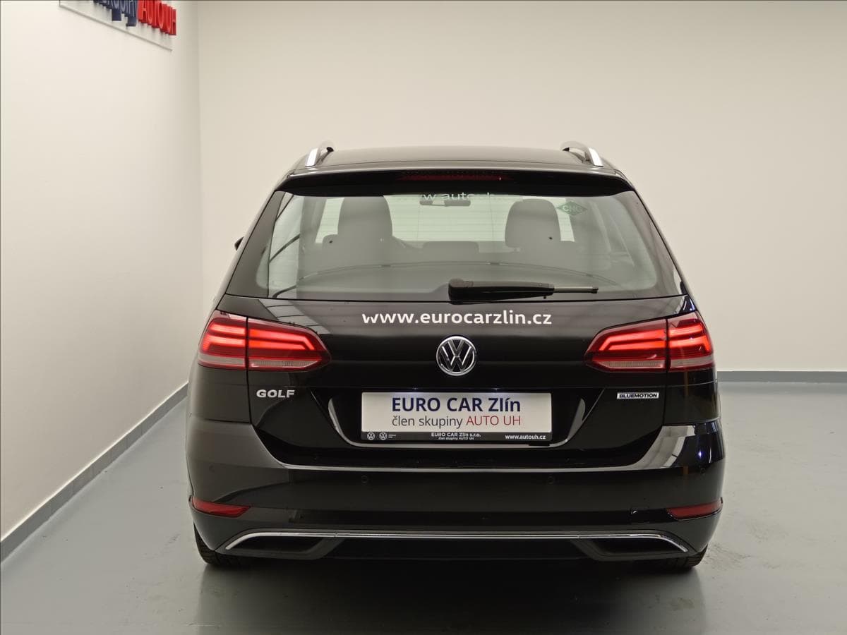 2019 Volkswagen Golf - 5