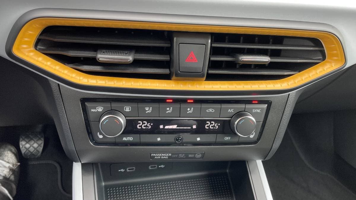Seat ARONA - 12