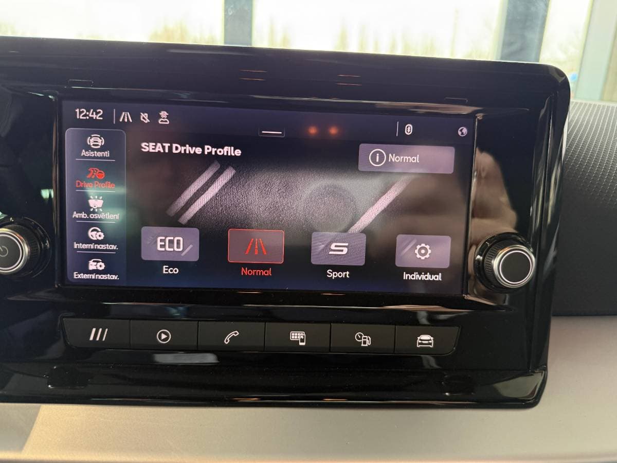 Seat ARONA - 8