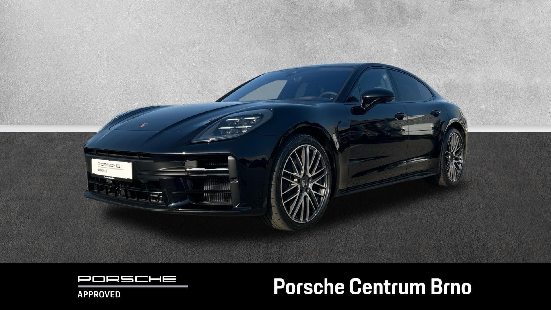 2025 Porsche PANAMERA