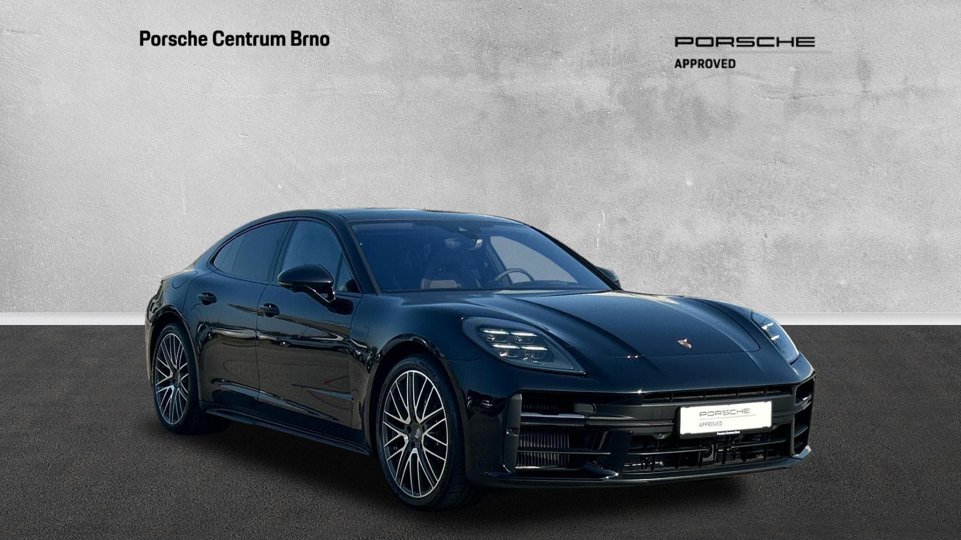 2025 Porsche PANAMERA - 4