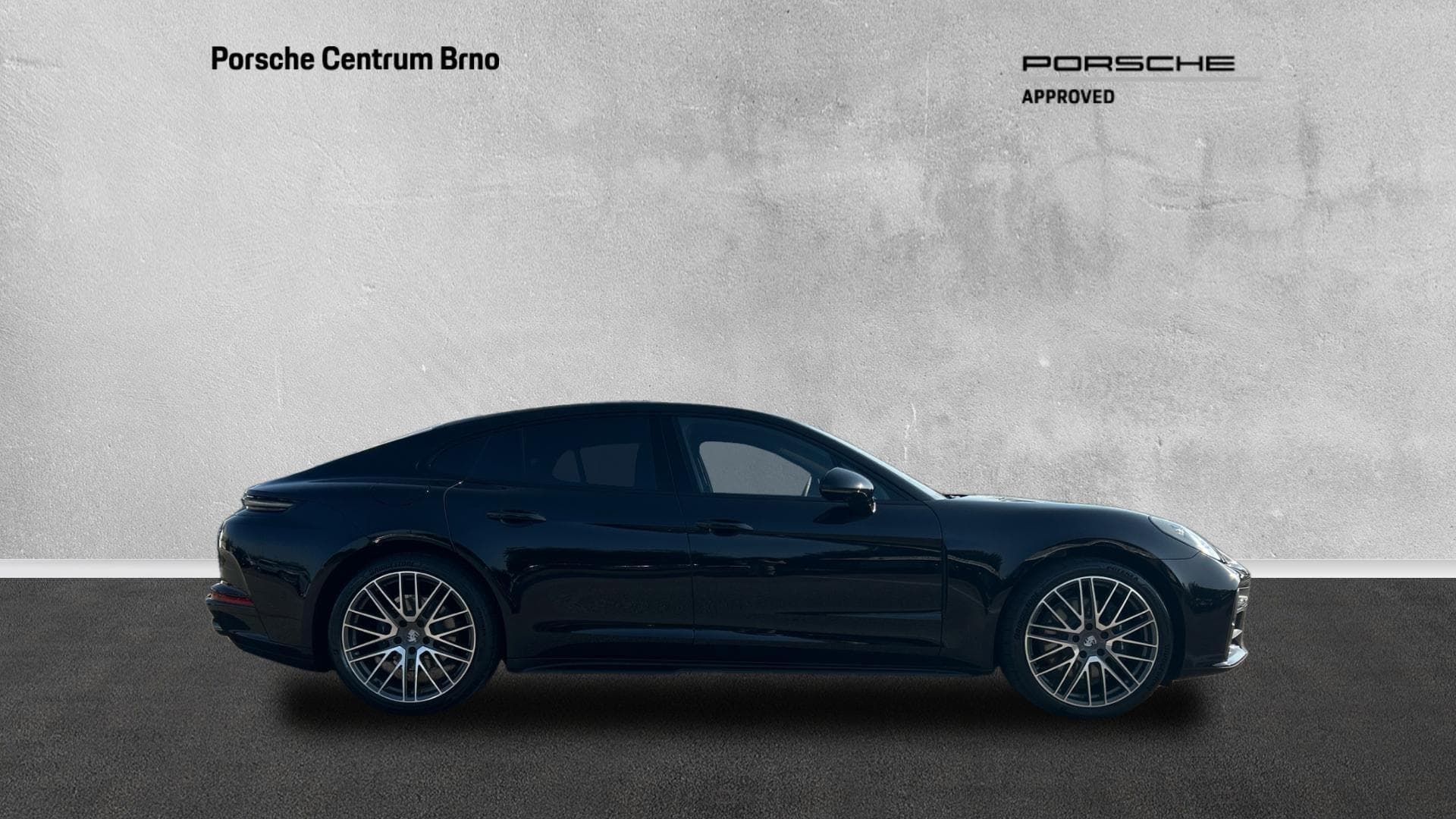 2025 Porsche PANAMERA - 5