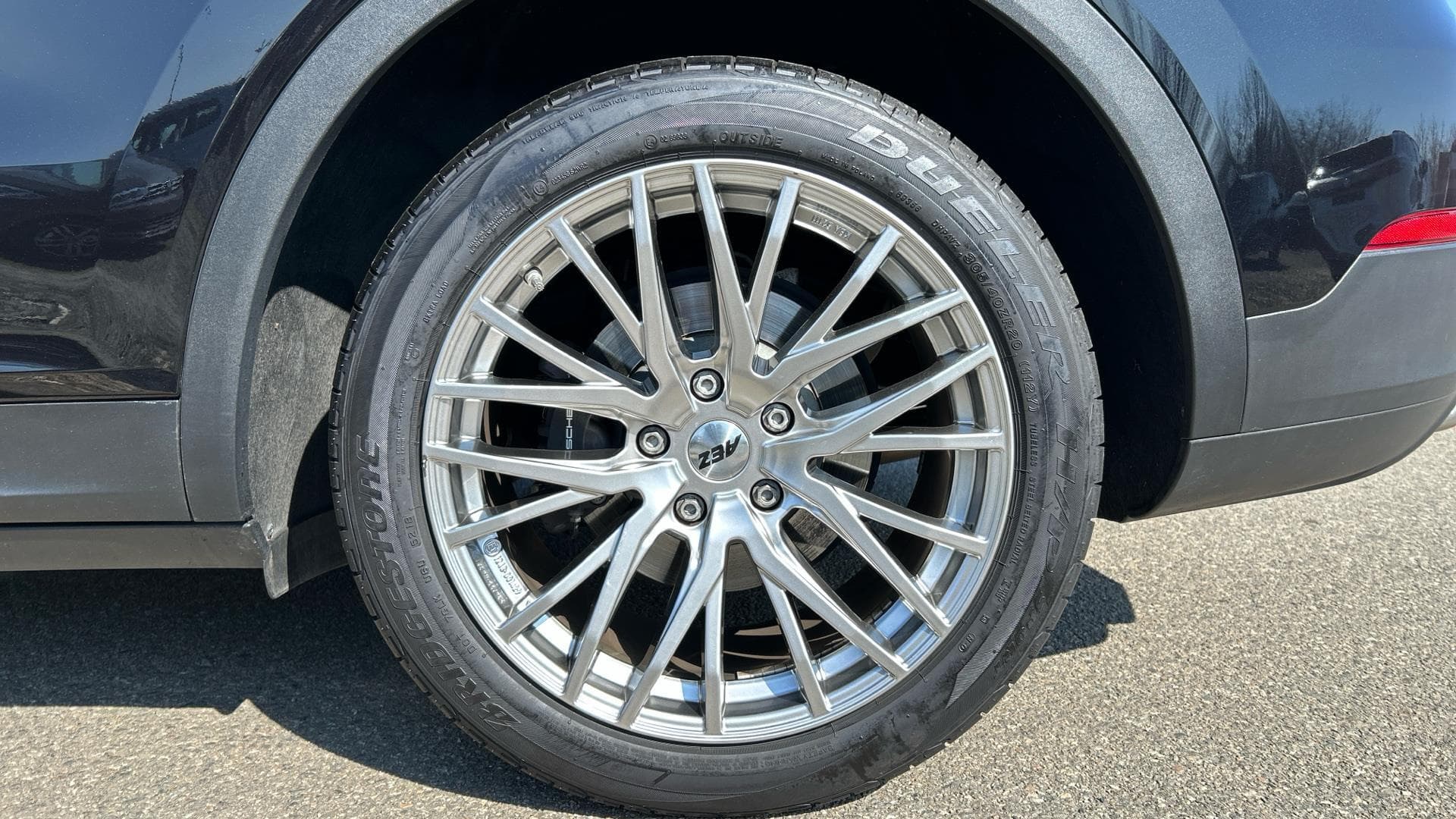 2019 Porsche Cayenne - 12