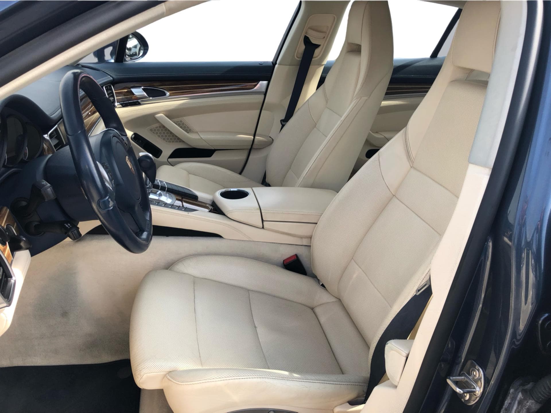 2010 Porsche PANAMERA - 11