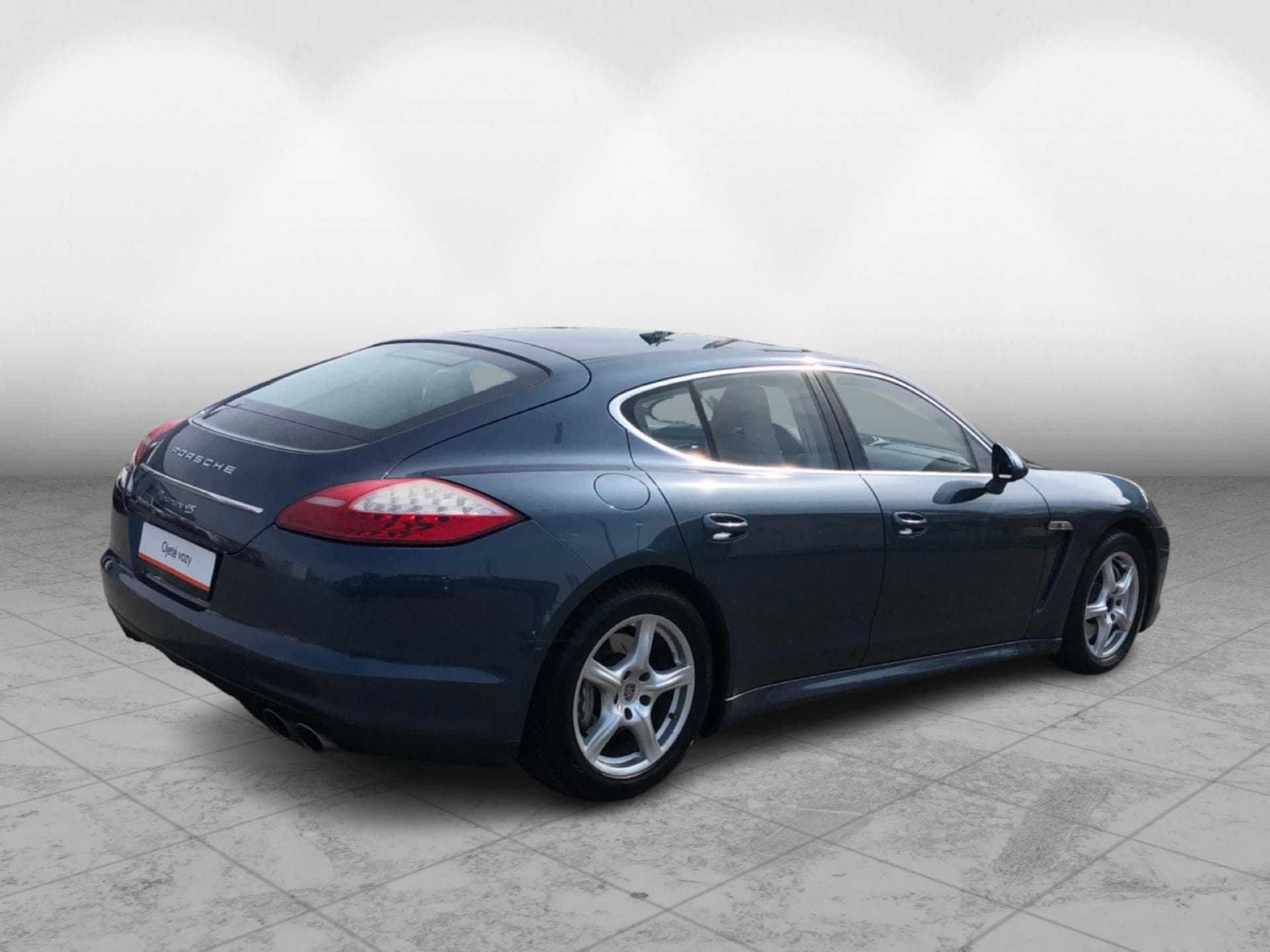 2010 Porsche PANAMERA - 2
