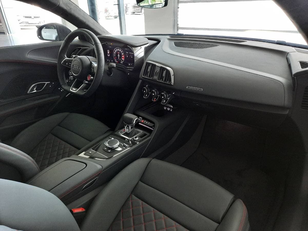 Audi A6 - 5