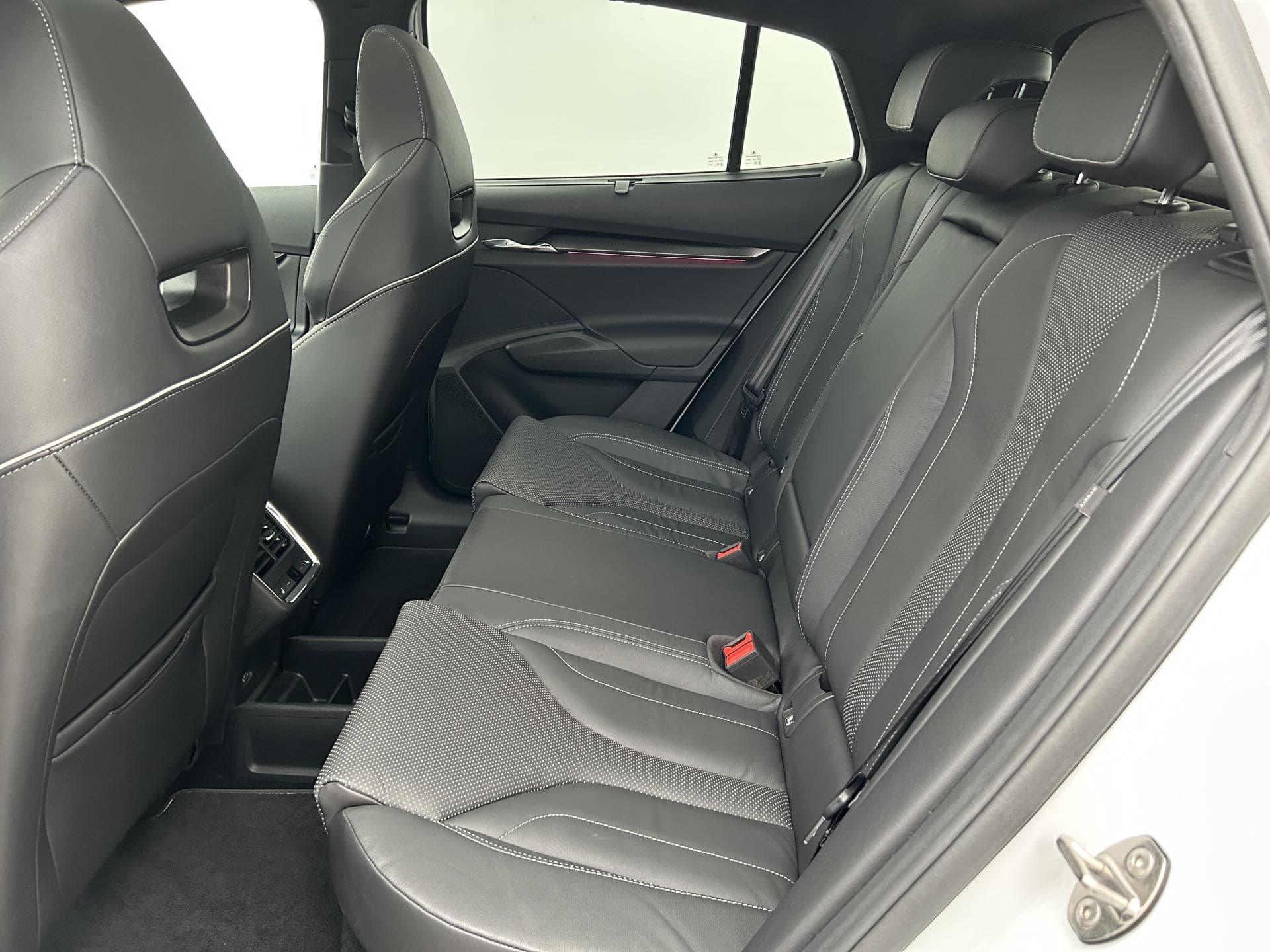 2022 Škoda Enyaq - 8