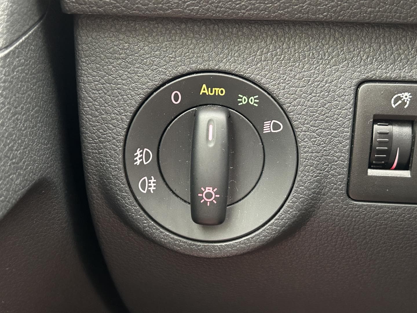 2018 Volkswagen Caddy - 19