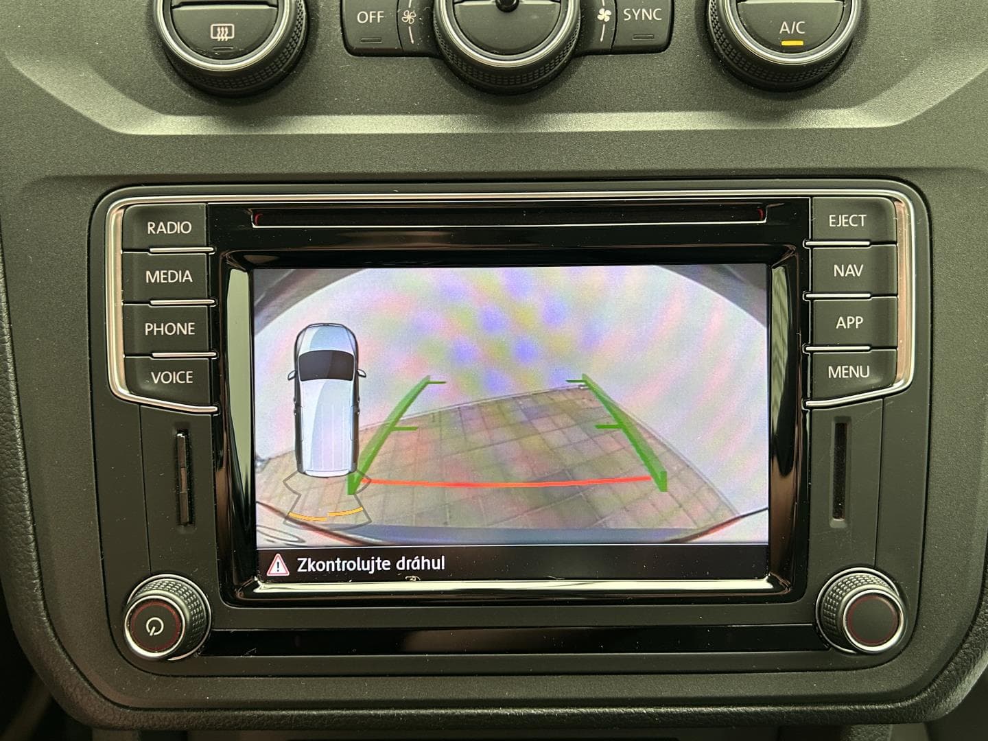 2018 Volkswagen Caddy - 11