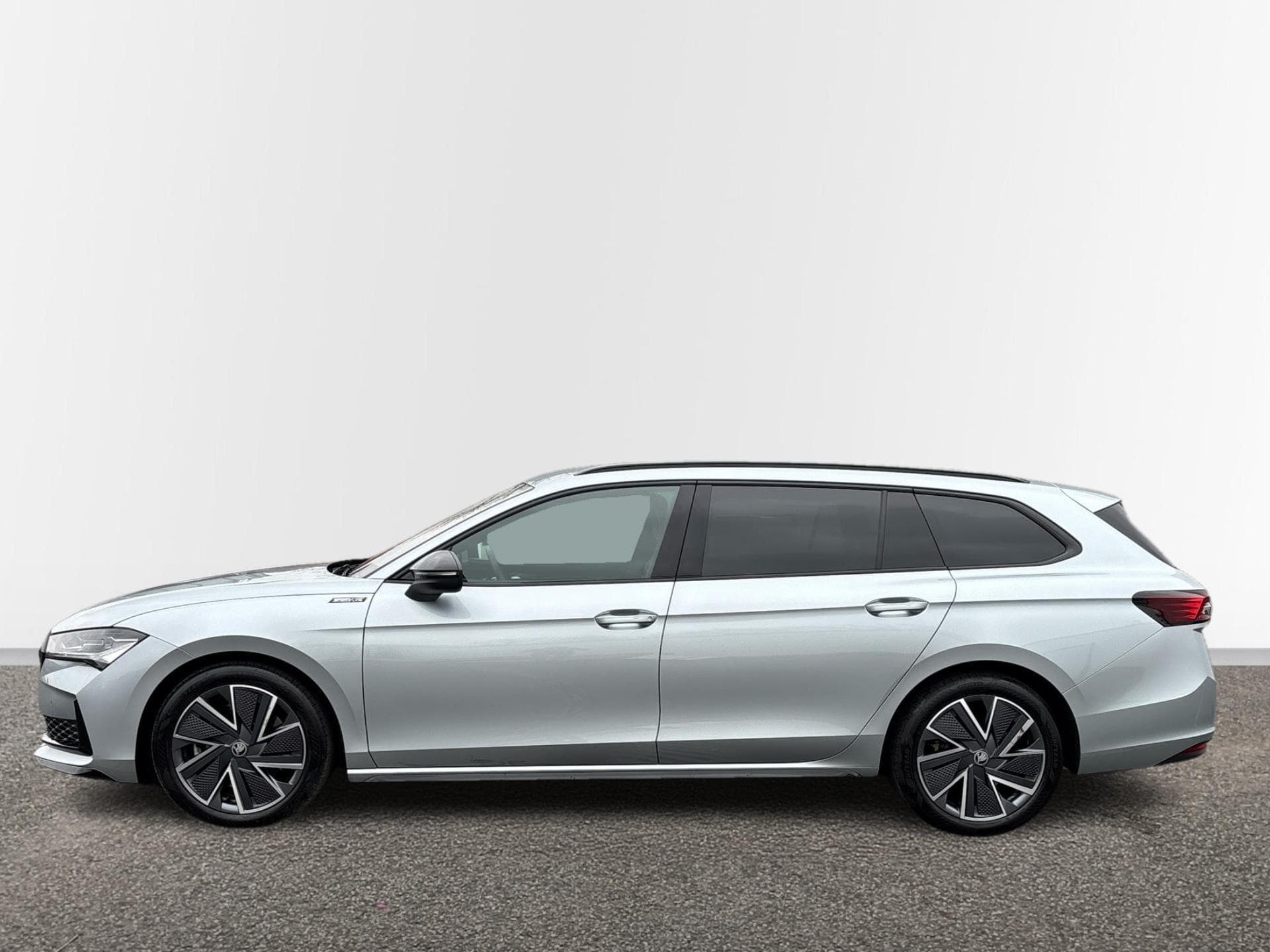 2025 Škoda SUPERB - 3