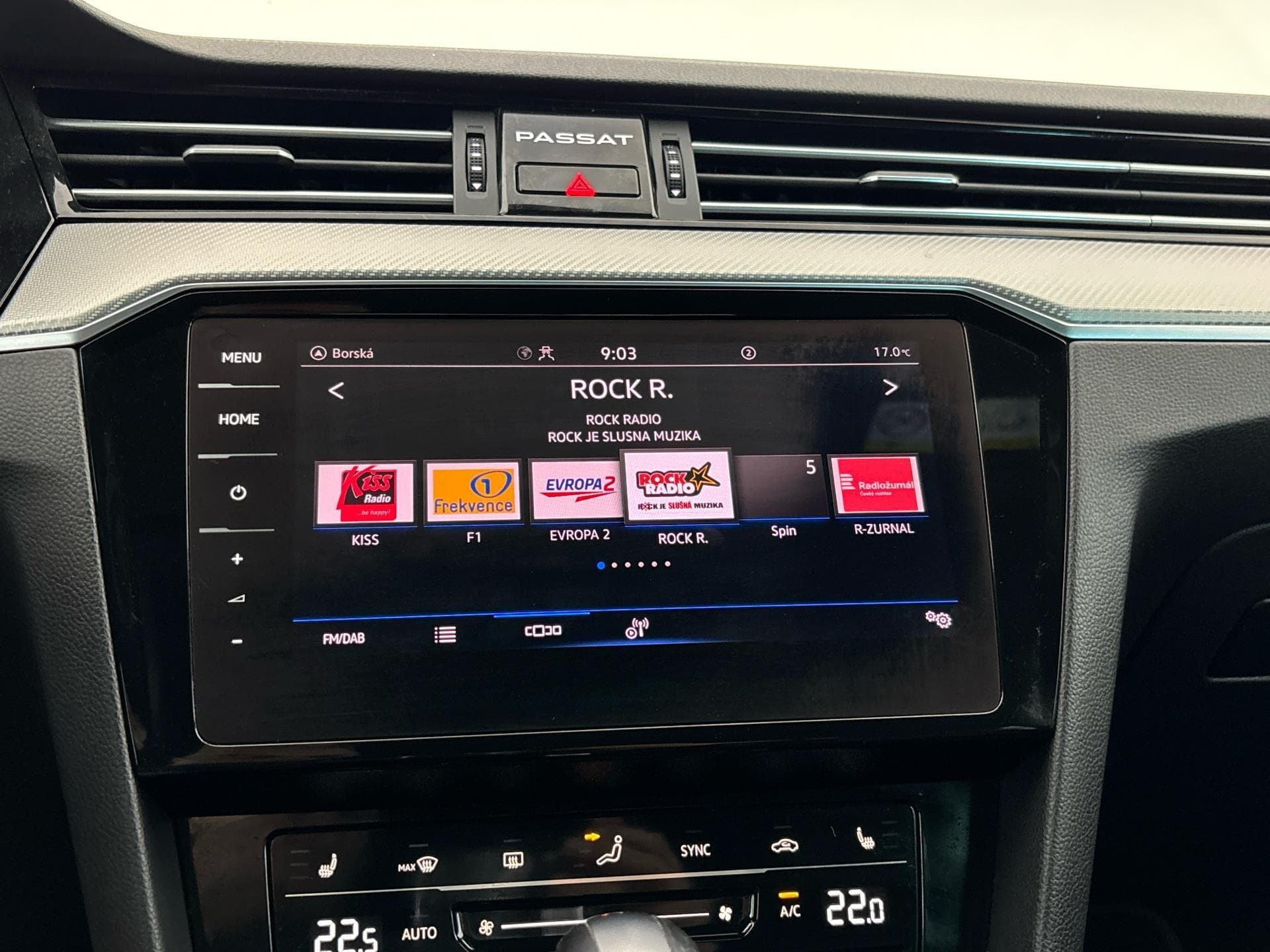 2020 Volkswagen PASSAT - 12