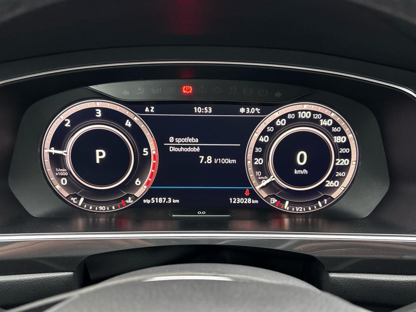 2017 Volkswagen TIGUAN - 11