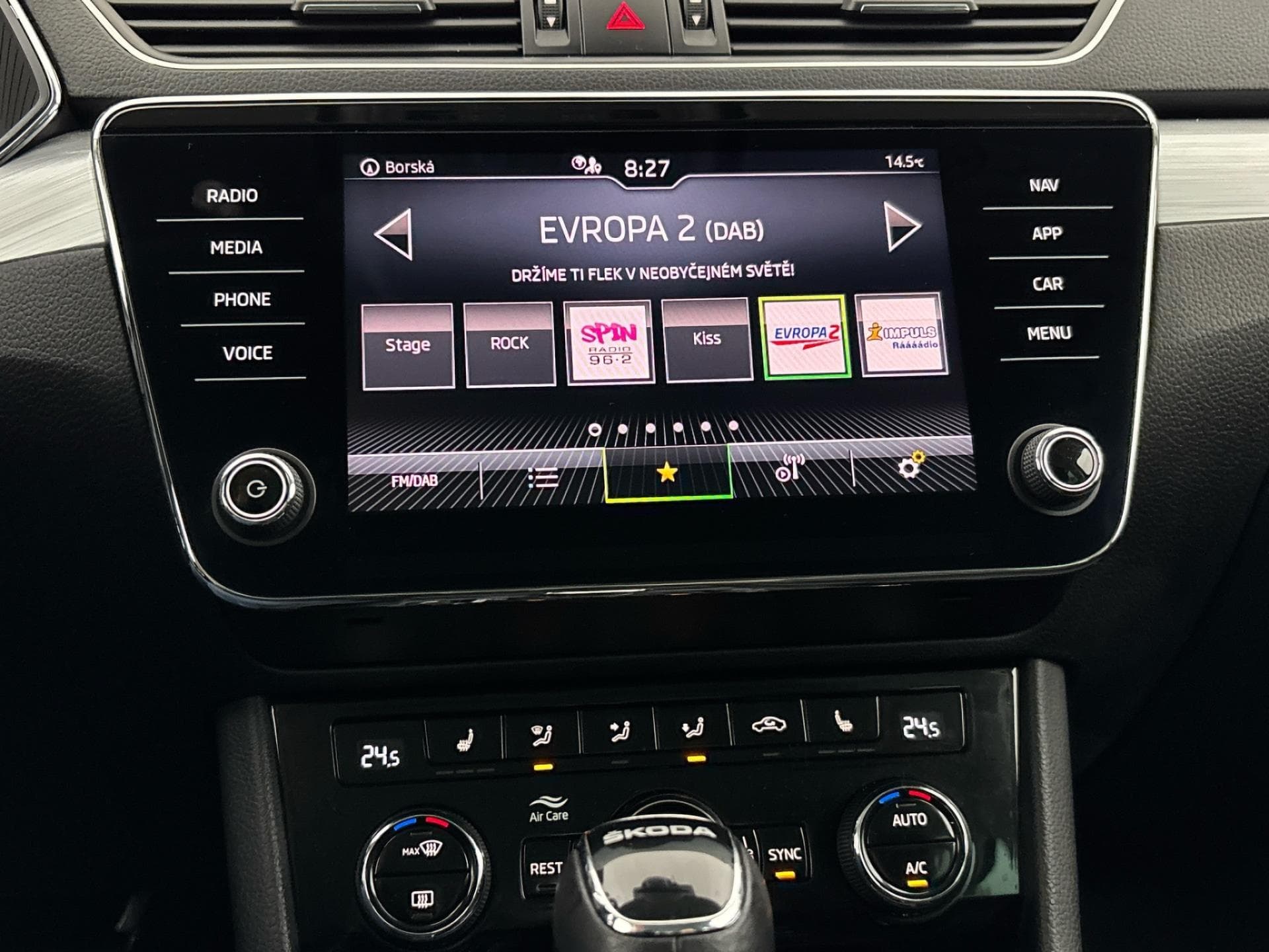 2023 Škoda SUPERB - 12