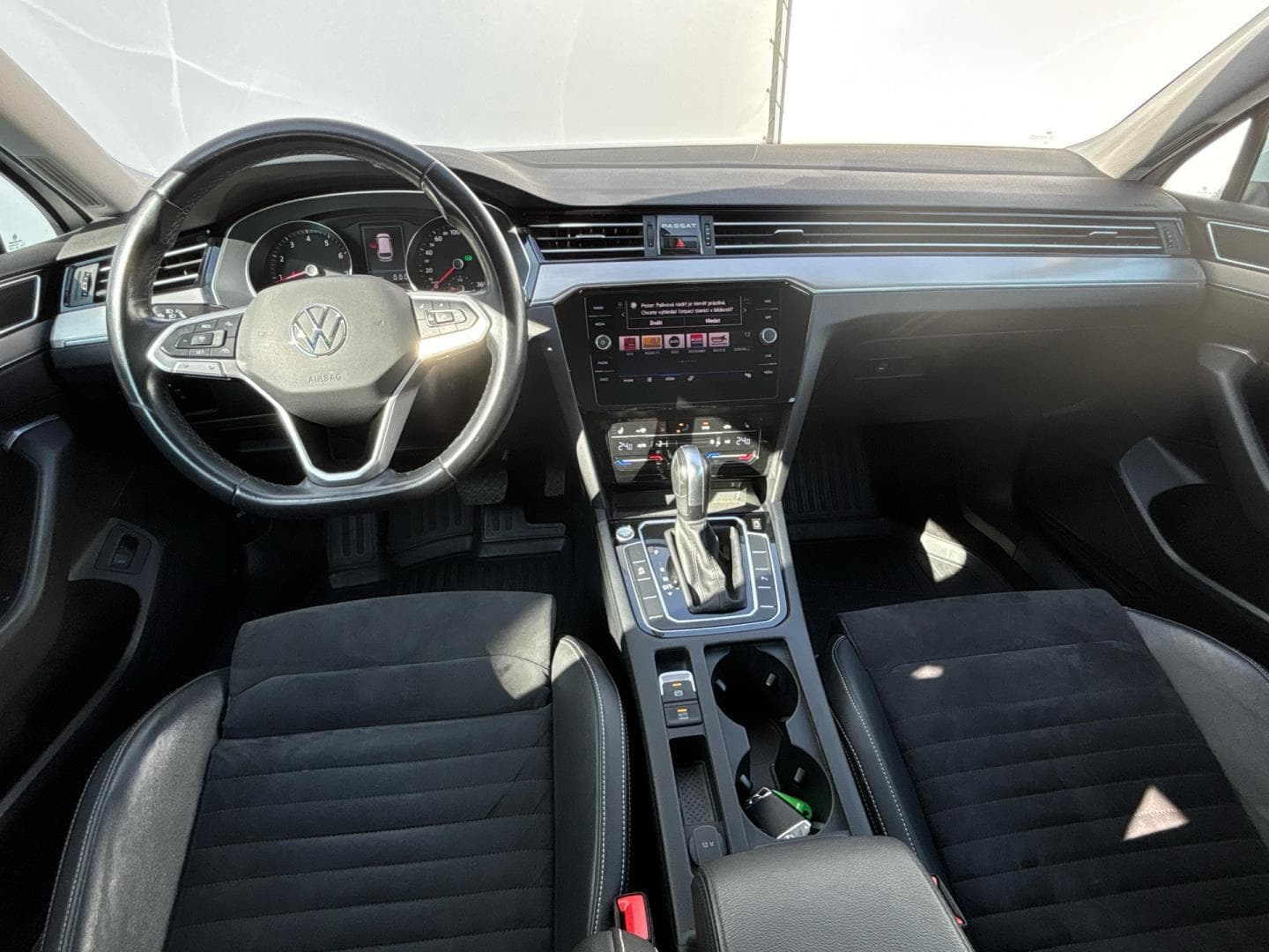 2020 Volkswagen PASSAT - 5