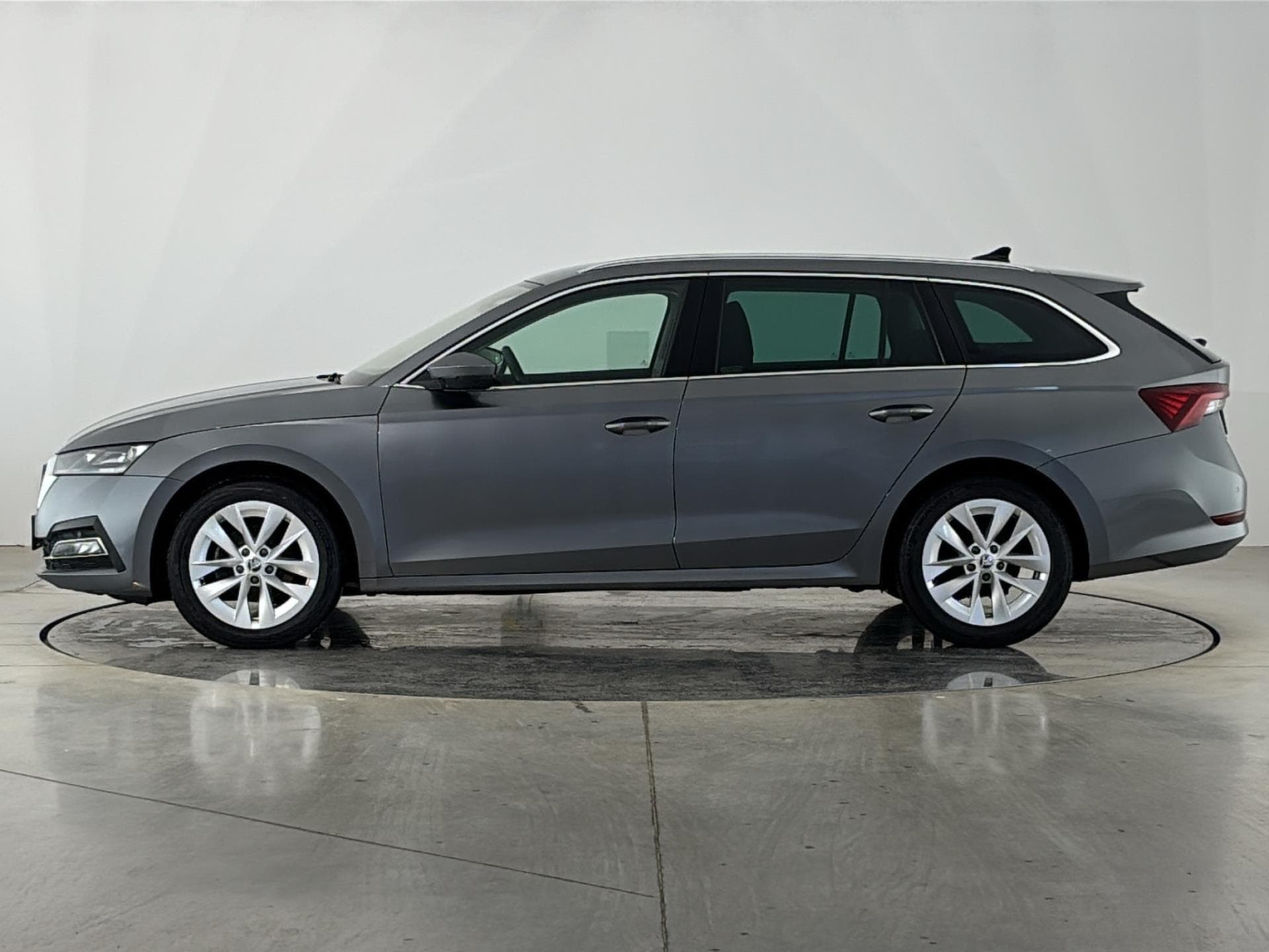 2021 Škoda OCTAVIA - 3