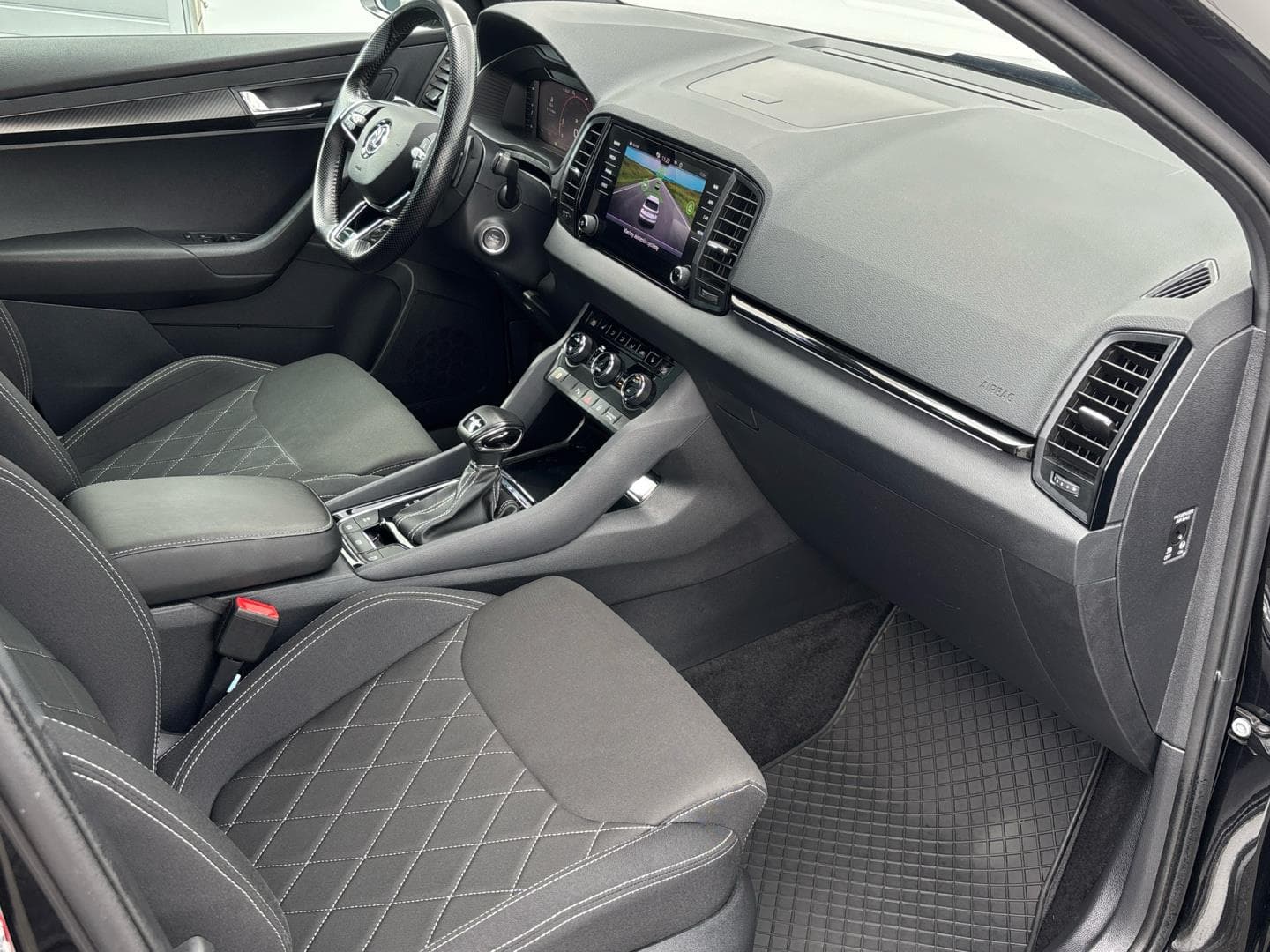 2023 Škoda KAROQ - 9