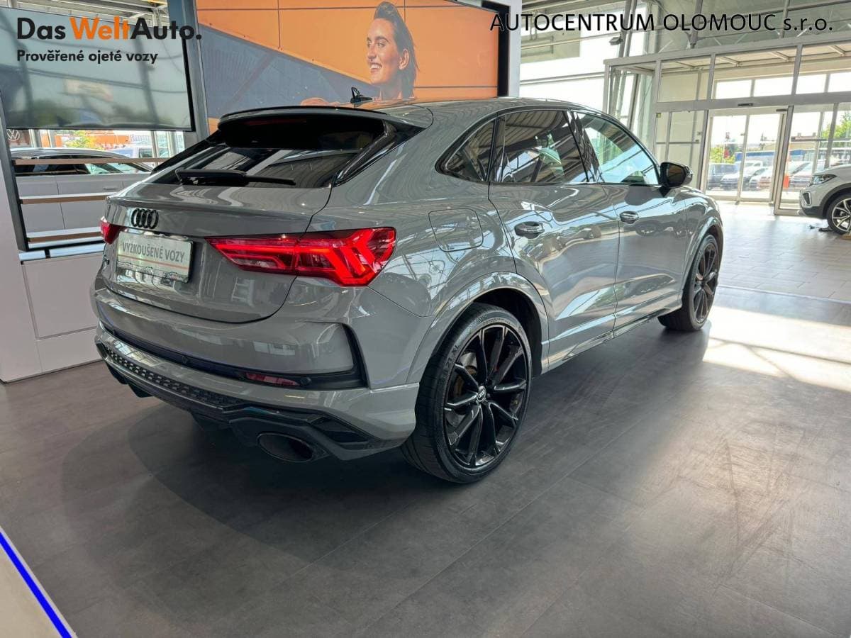 Audi RS Q3 - 2