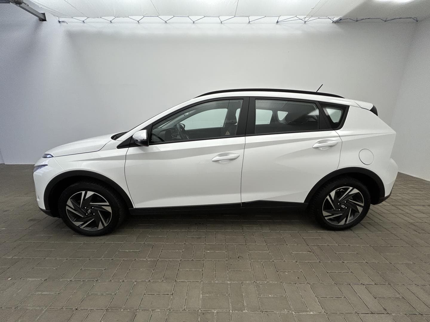 2023 Hyundai BAYON - 3