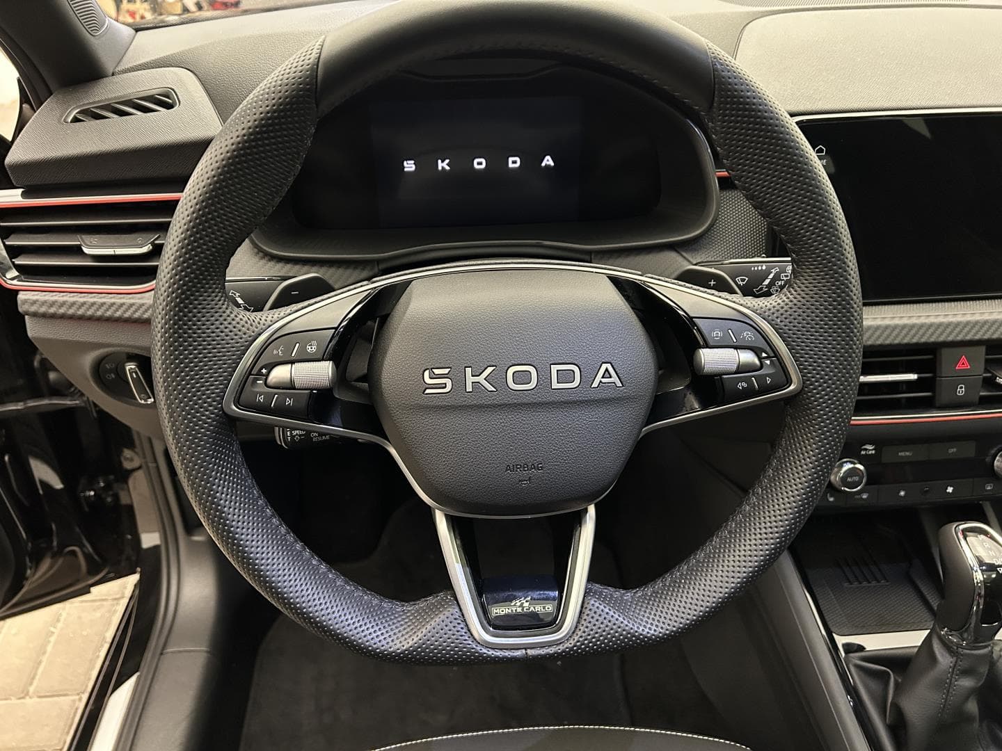 2025 Škoda KAMIQ - 8