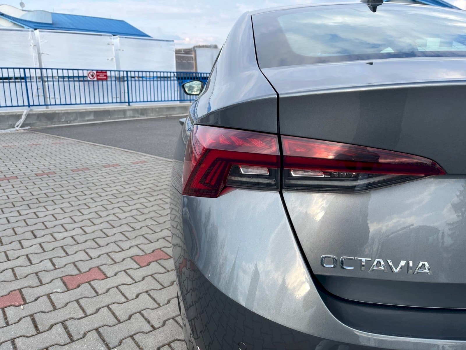 Škoda OCTAVIA - 8