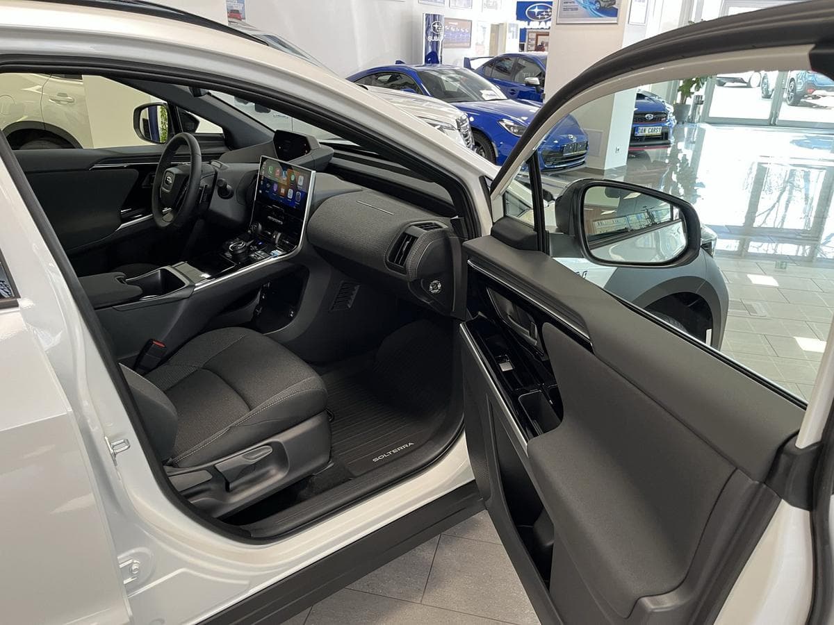 Subaru Solterra - 10
