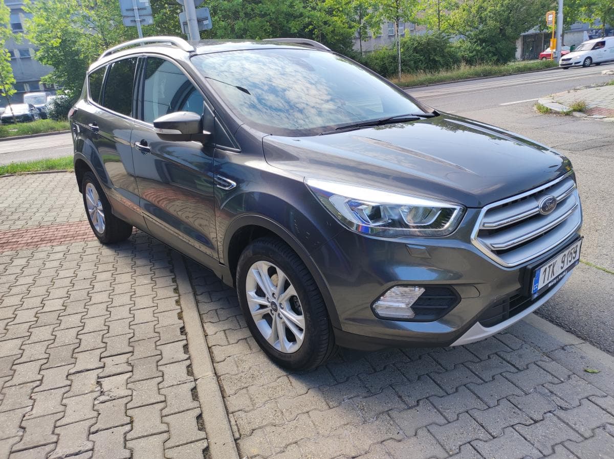 Ford Kuga - 2