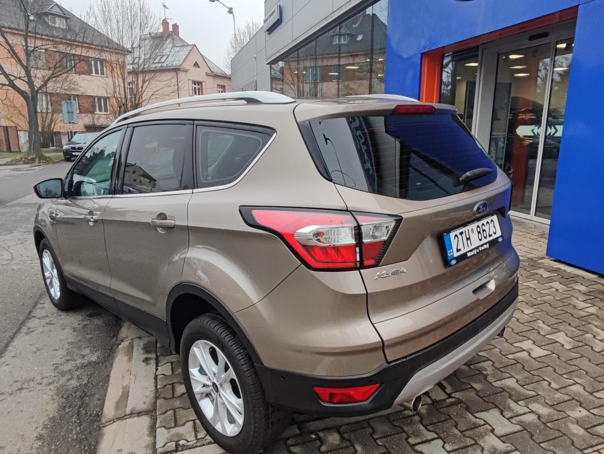 Ford Kuga - 6