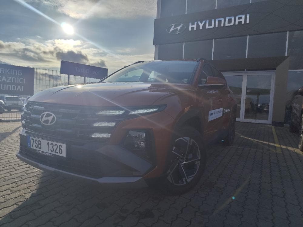 Hyundai TUCSON - 2